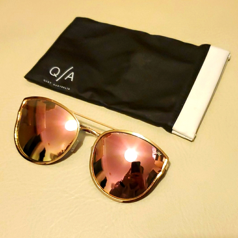 Quay Sunglasses Cherry Bomb